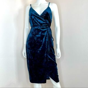 Socialite XS crushed velvet wrap dress